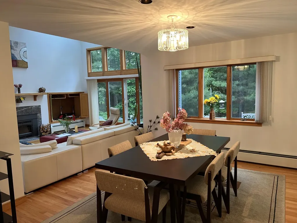 1006 Buck Hill Drive Veazie ME 04401