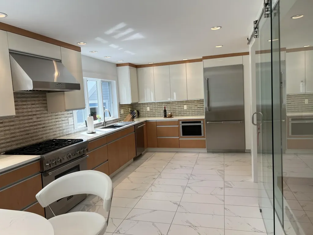 1006 Buck Hill Drive Veazie ME 04401