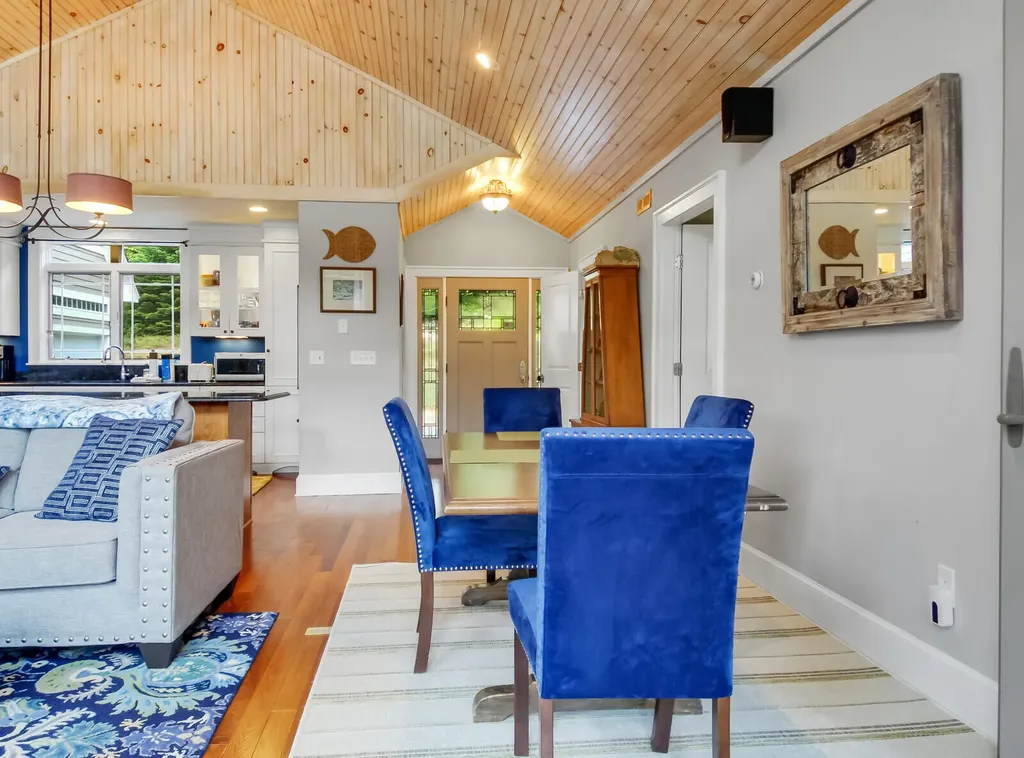 1322 Main Street Sandy River Plt ME 04970
