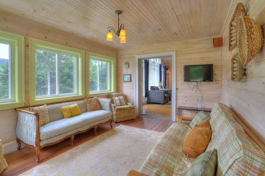 1322 Main Street Sandy River Plt ME 04970
