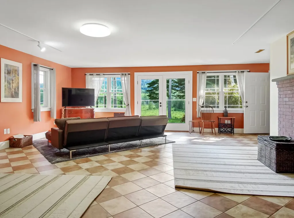 1322 Main Street Sandy River Plt ME 04970