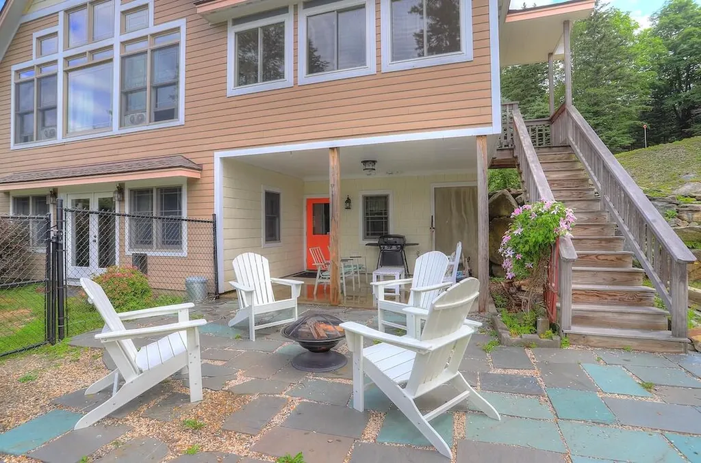 1322 Main Street Sandy River Plt ME 04970