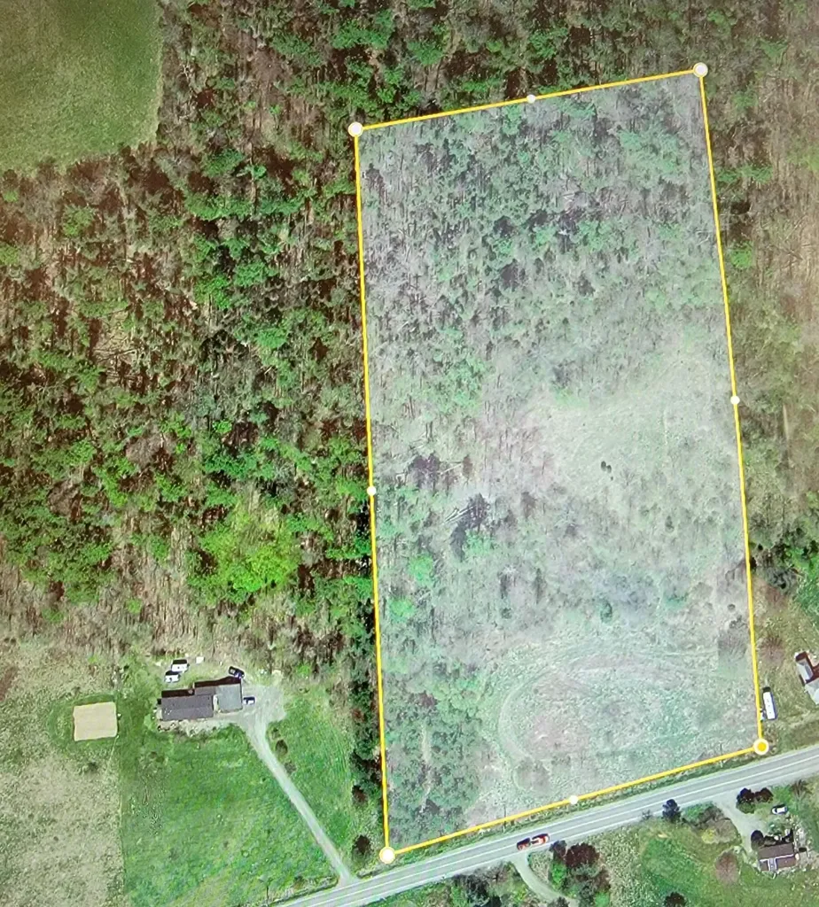727 Stream Road Winterport ME 04496