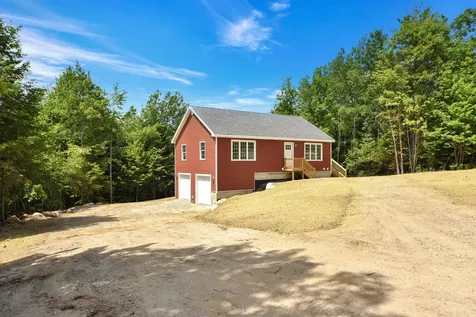 51 Diffin Road Oxford ME 04270