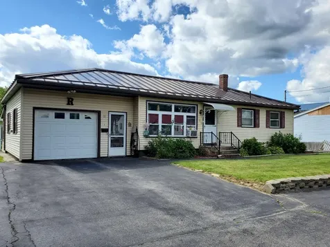 11 Joe Avenue Winslow ME 04901