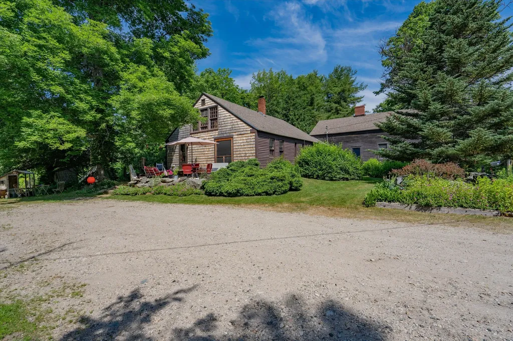 27 Gammon Road Limington ME 04049
