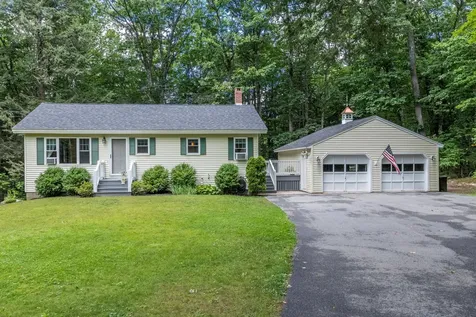 47 Park Avenue Standish ME 04084