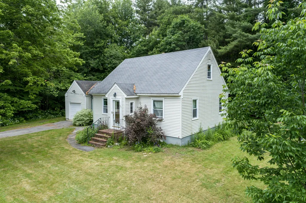 370 Pride Street Westbrook ME 04092