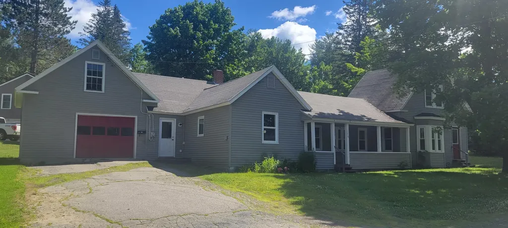 108 Fairview Avenue Farmington ME 04938