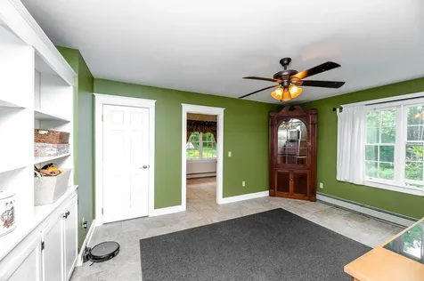 118 Applewood Drive Farmington ME 04938