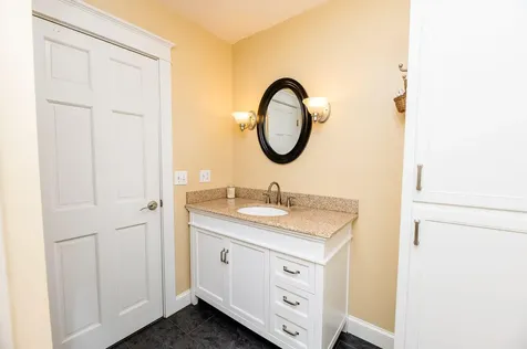 118 Applewood Drive Farmington ME 04938