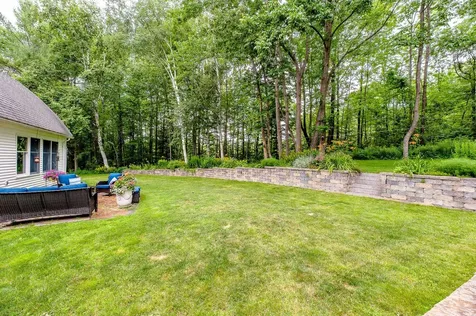 118 Applewood Drive Farmington ME 04938