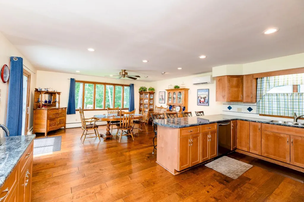 426 Main Street Waterville ME 04901