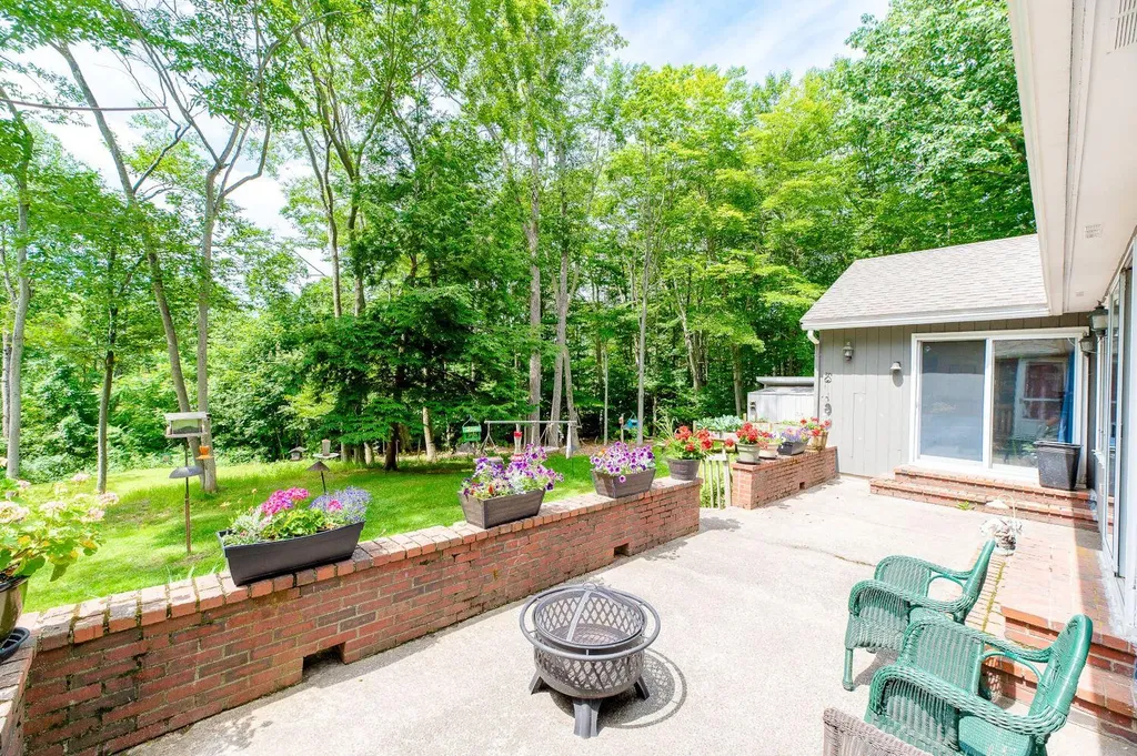 426 Main Street Waterville ME 04901