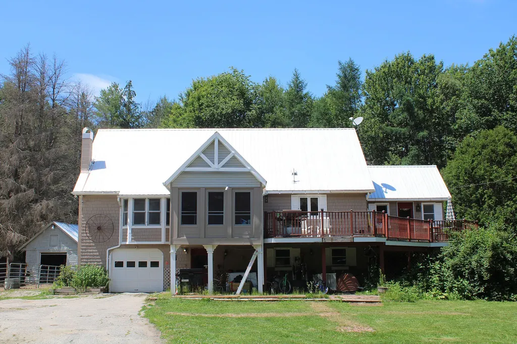 11 Meade Lane Bridgton ME 04009