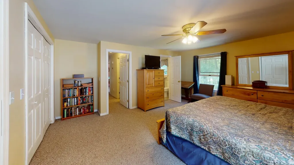 24 Woodville Road Lewiston ME 04240