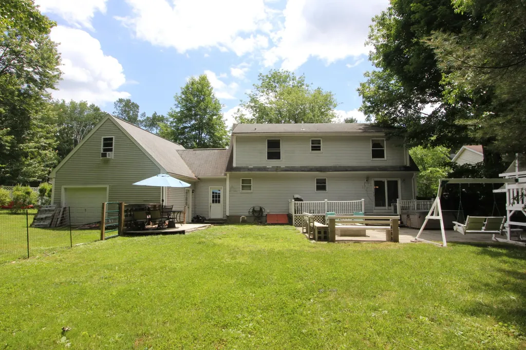 24 Woodville Road Lewiston ME 04240