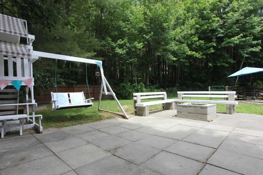24 Woodville Road Lewiston ME 04240