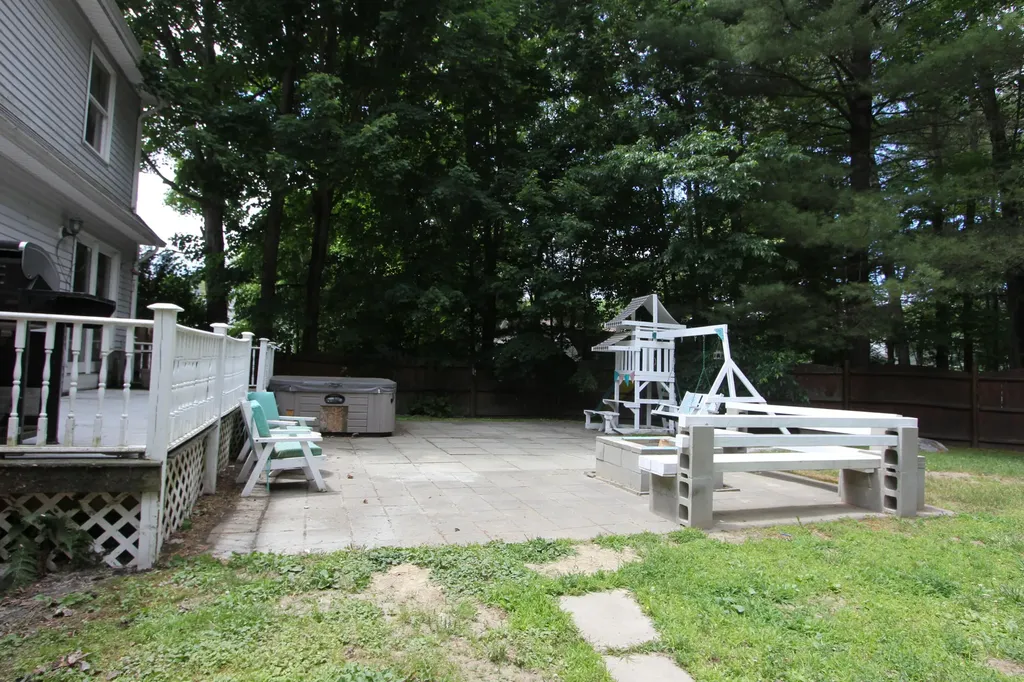 24 Woodville Road Lewiston ME 04240