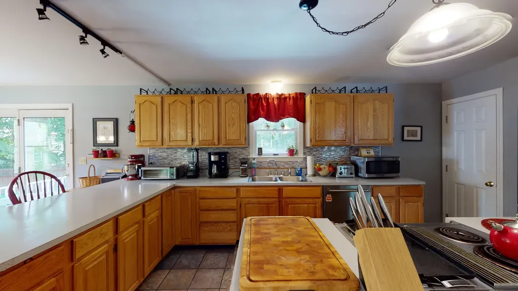 24 Woodville Road Lewiston ME 04240