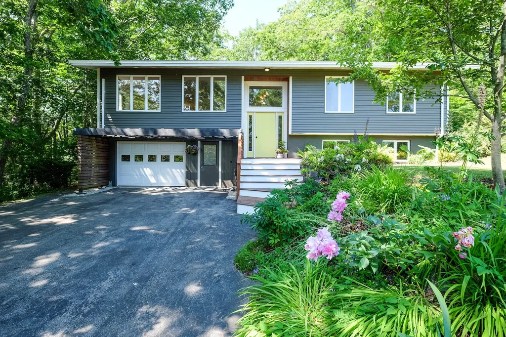 49 Acadia Drive Rockland ME 04841