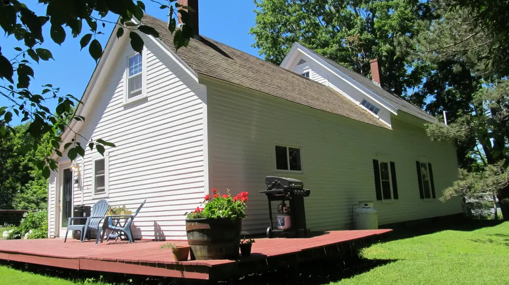 45 Back Winterport Road Hampden ME 04444