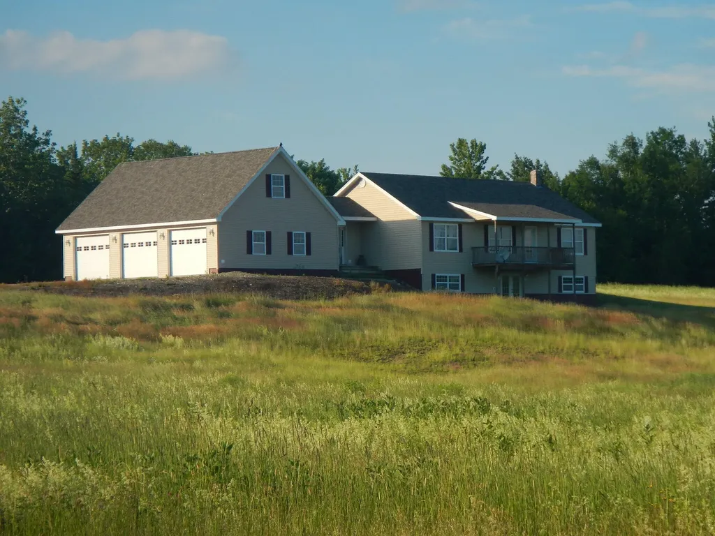 3170 Lee Road Lee ME 04455