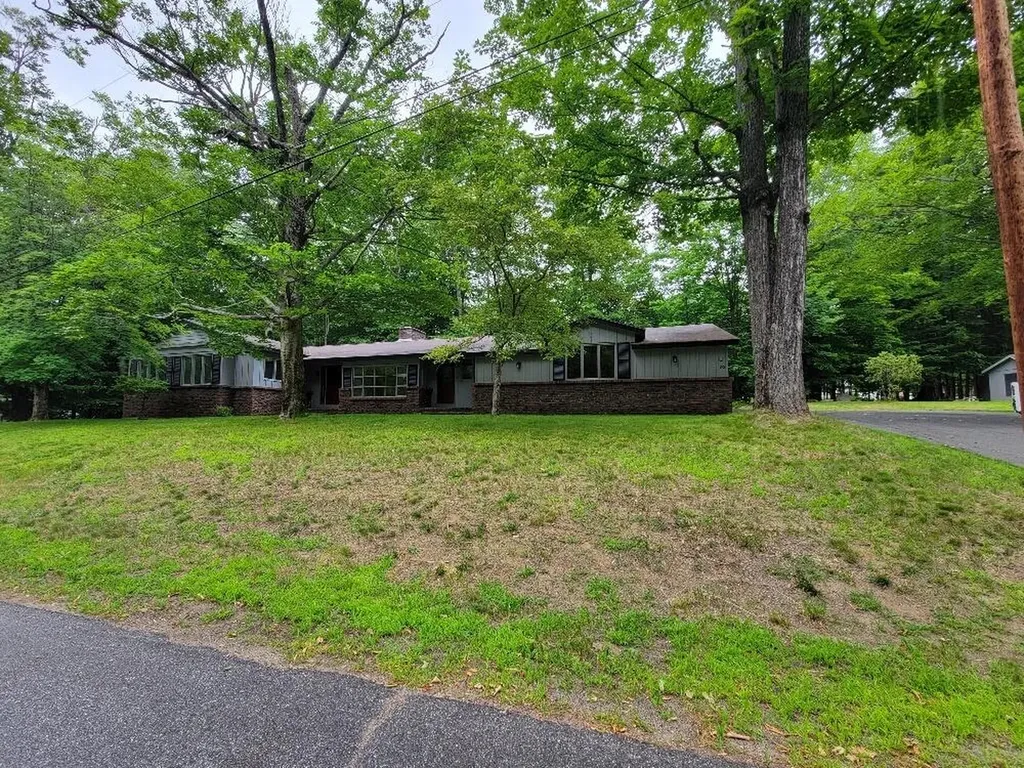 150 Belcher Road Farmington ME 04938