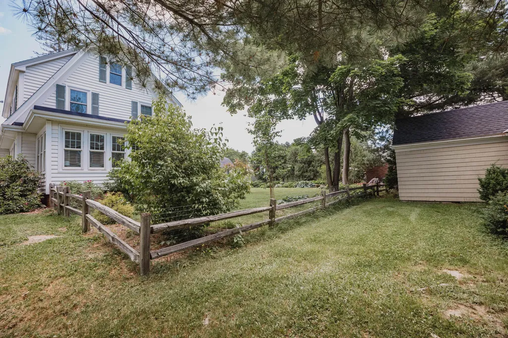 203 Nowell Road Bangor ME 04401