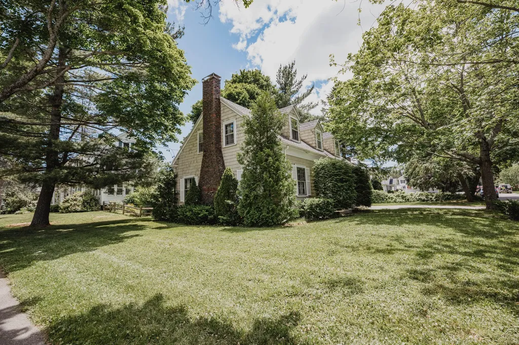 203 Nowell Road Bangor ME 04401