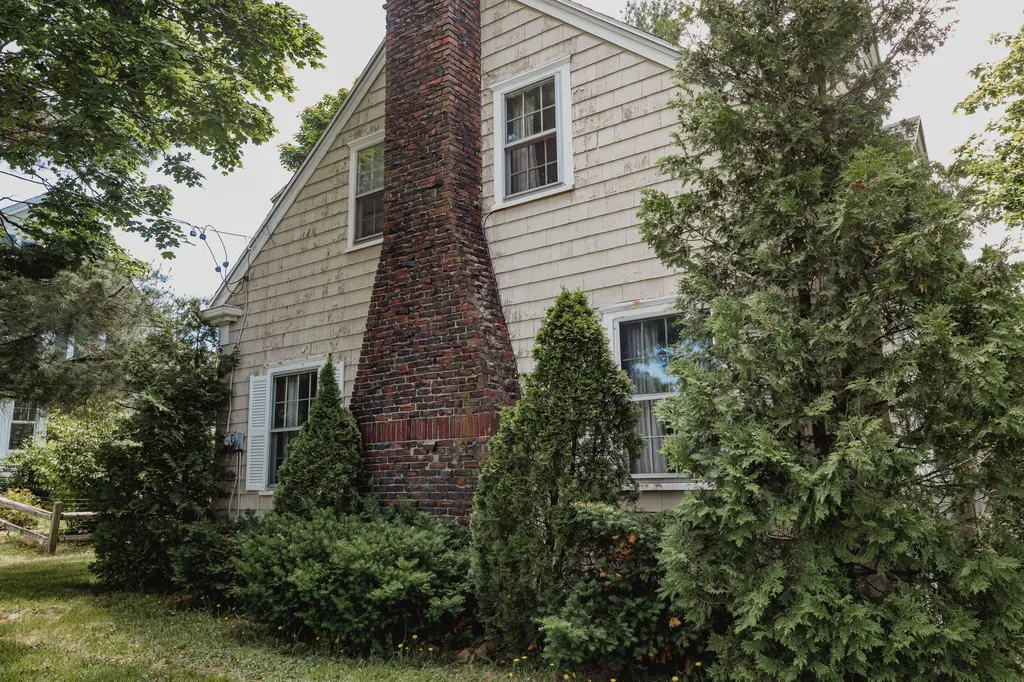 203 Nowell Road Bangor ME 04401