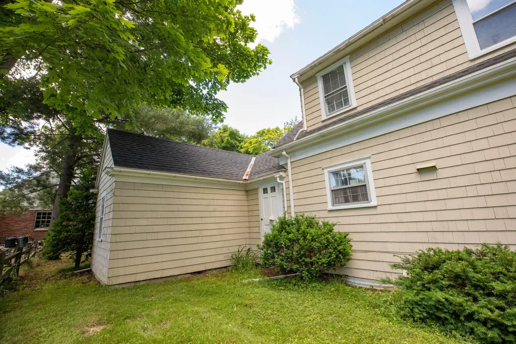 203 Nowell Road Bangor ME 04401