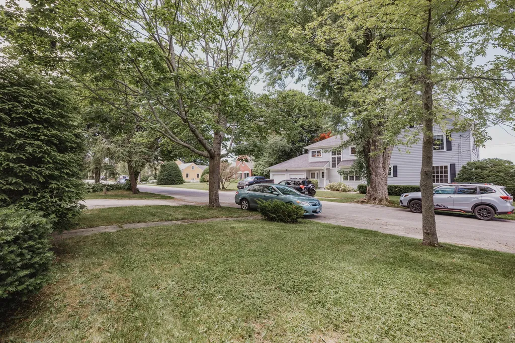 203 Nowell Road Bangor ME 04401