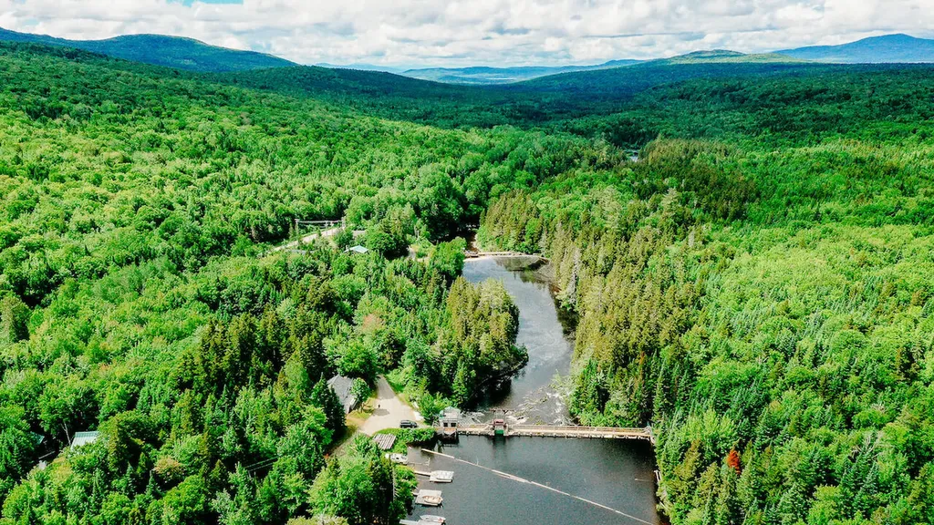 3 Power House Loop Stetsontown Twp ME 04970