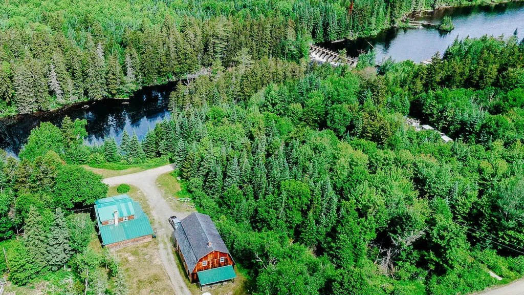 3 Power House Loop Stetsontown Twp ME 04970