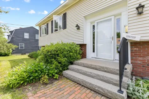 11 Caron Street Portland ME 04103