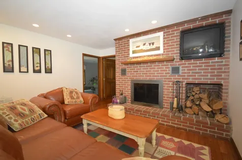 67 Darling Parke Drive Bangor ME 04401