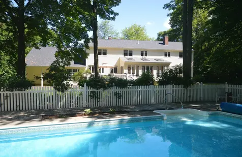 67 Darling Parke Drive Bangor ME 04401