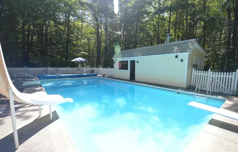 67 Darling Parke Drive Bangor ME 04401