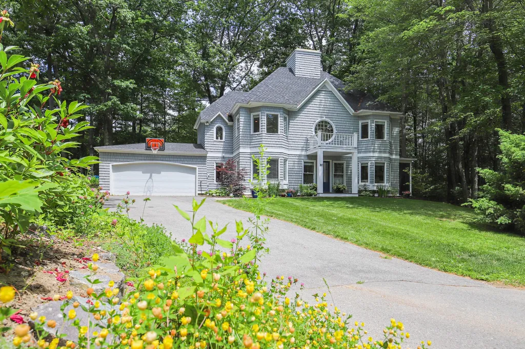 30 Shingle Way Portland ME 04103