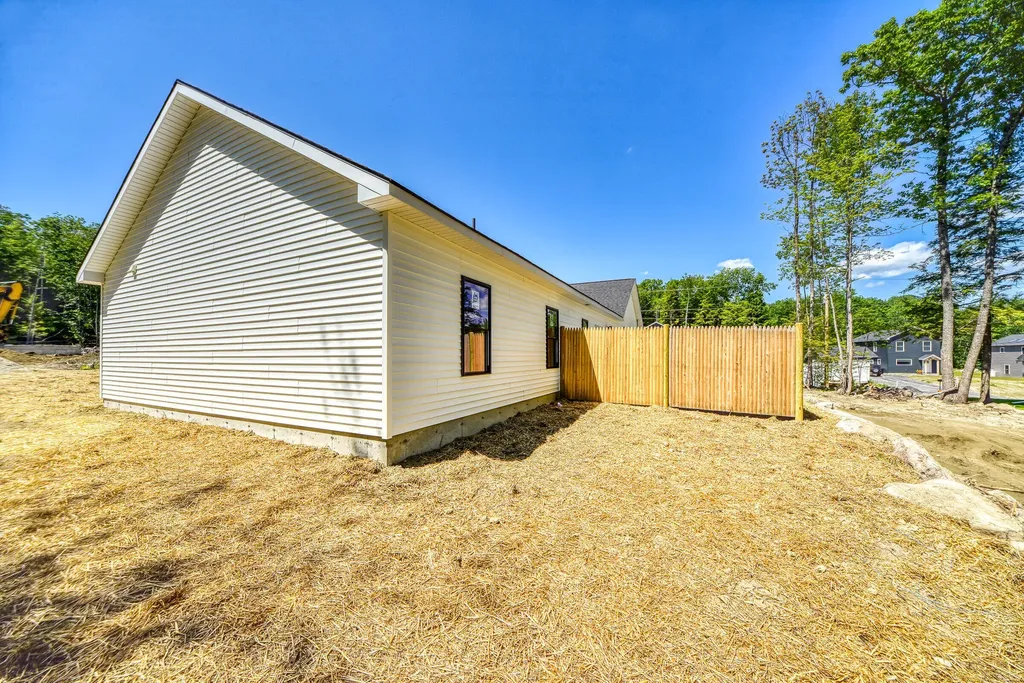 44 Woodstock Road Oakland ME 04963