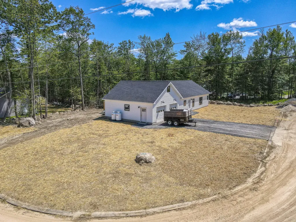 44 Woodstock Road Oakland ME 04963