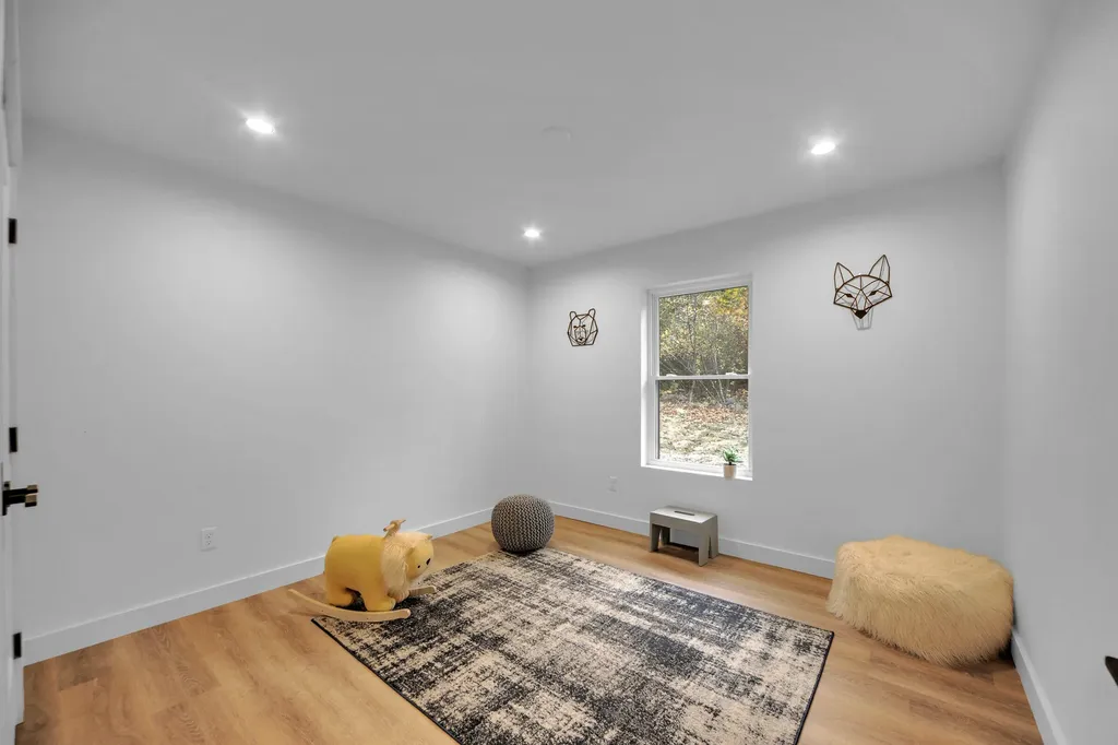 44 Woodstock Road Oakland ME 04963