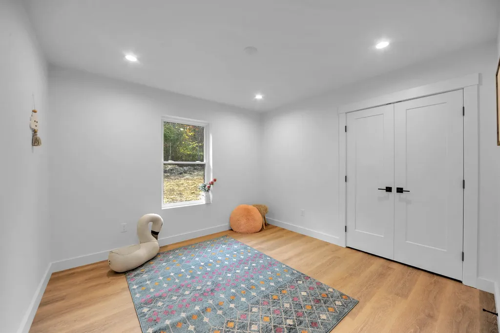 44 Woodstock Road Oakland ME 04963
