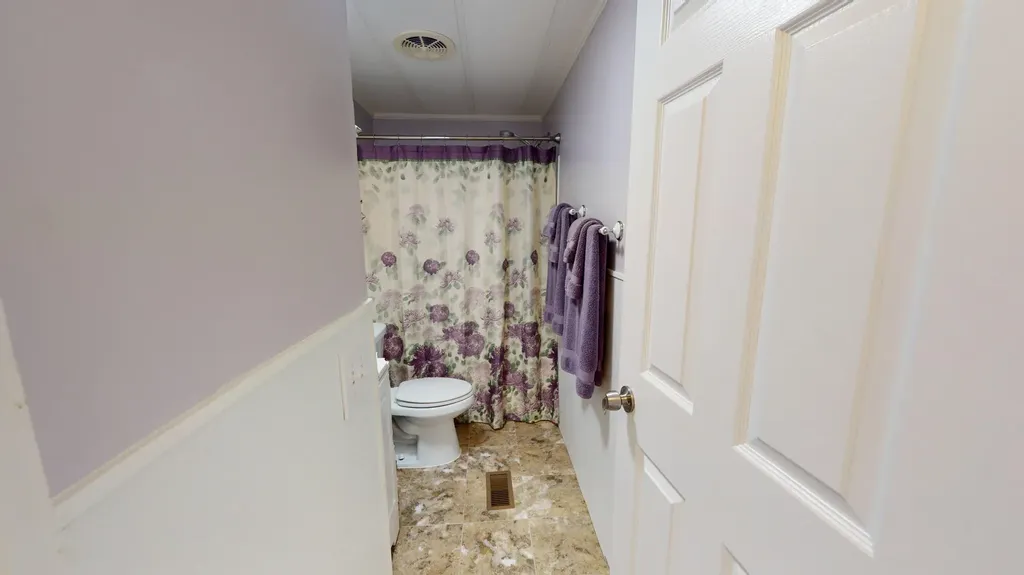 86 Middle Road Sabattus ME 04280