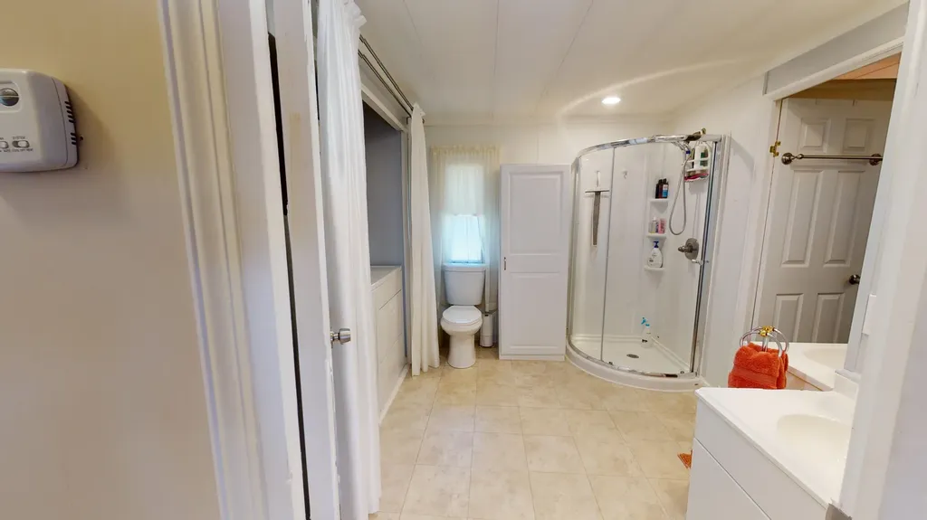 86 Middle Road Sabattus ME 04280