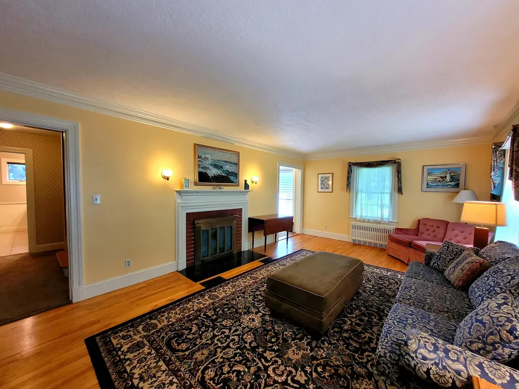 11 Winchester Street Fairfield ME 04937