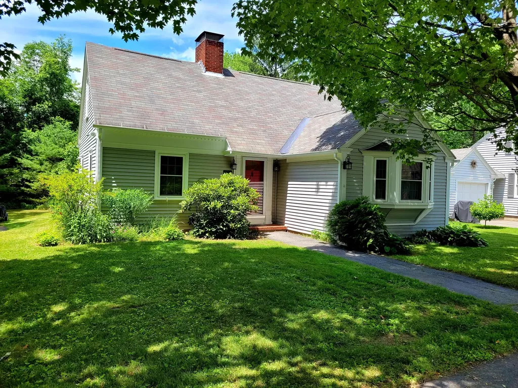 11 Winchester Street Fairfield ME 04937