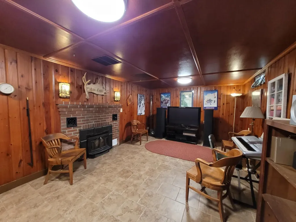 11 Winchester Street Fairfield ME 04937