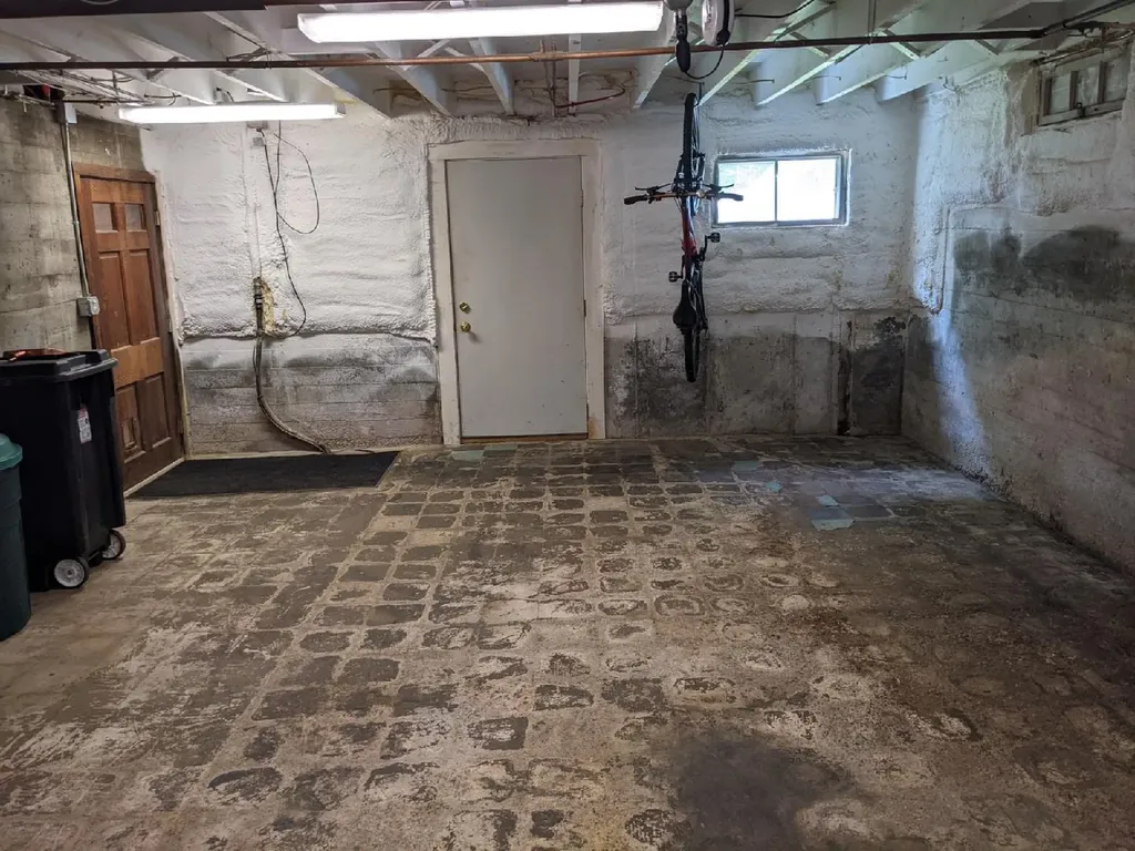 11 Winchester Street Fairfield ME 04937